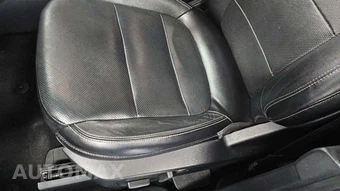 2020 Ford Escape Hybrid Titanium – miniatura 20