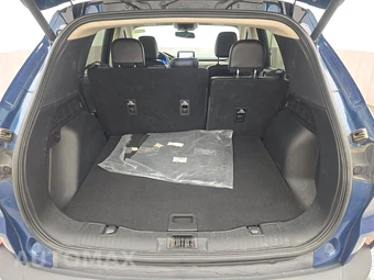 2020 Ford Escape Hybrid Titanium - miniatura 16