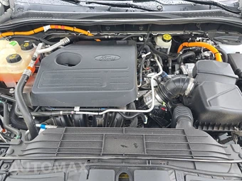 2020 Ford Escape Hybrid Titanium - miniatura 15
