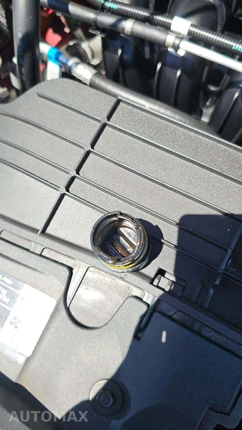 2020 Ford Escape Hybrid Titanium – miniatura 21