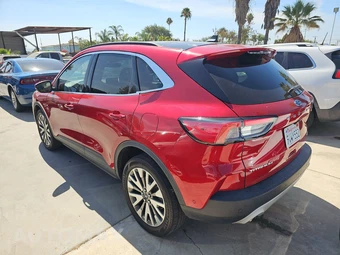 2020 Ford Escape Hybrid Titanium – miniatura 6