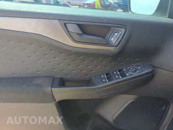 2020 Ford Escape S – miniatura 9