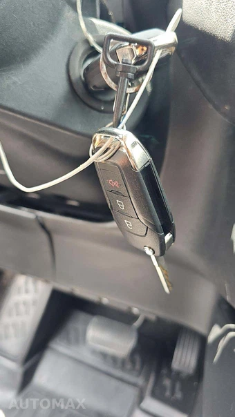 2020 Ford Escape S - miniatura 22