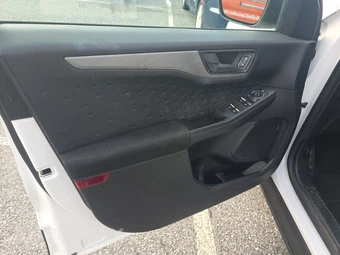 2020 Ford Escape S - miniatura 9