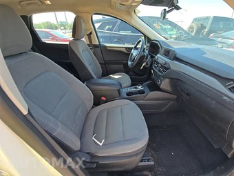 2020 Ford Escape S – miniatura 8