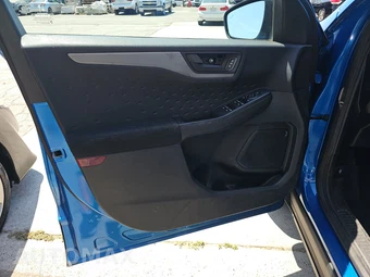 2020 Ford Escape S - miniatura 9