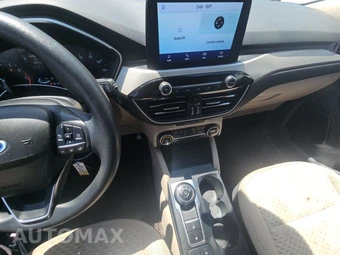 2020 Ford Escape SE - miniatura 11