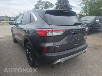 2020 Ford Escape SE – miniatura 2