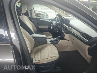 2020 Ford Escape SE – miniatura 8
