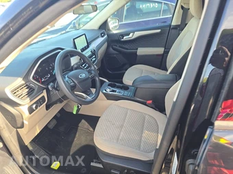2020 Ford Escape SE – miniatura 7
