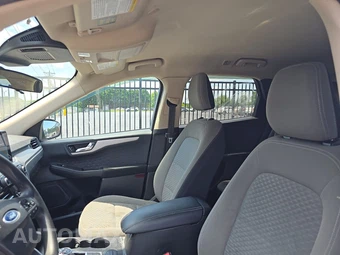 2020 Ford Escape SE – miniatura 17
