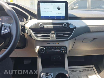 2020 Ford Escape SE – miniatura 10