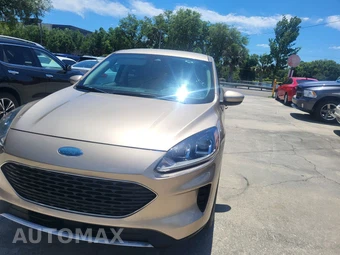 2020 Ford Escape SE - miniatura 3