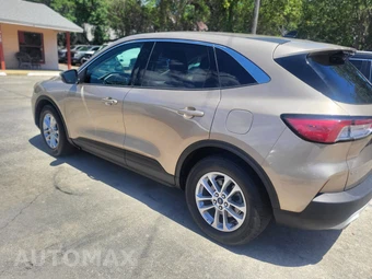 2020 Ford Escape SE - miniatura 35