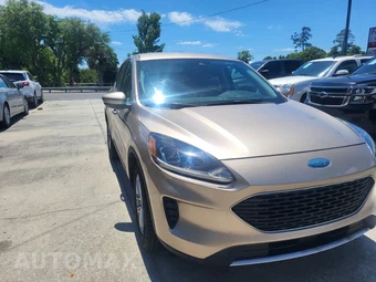 2020 Ford Escape SE - miniatura 6