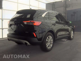 2020 Ford Escape SE – miniatura 4