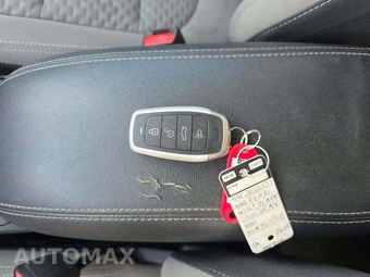 2020 Ford Escape SE – miniatura 5