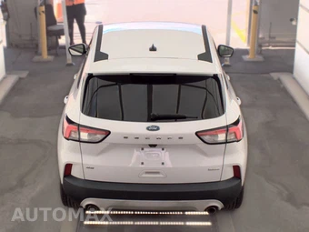 2020 Ford Escape SE – miniatura 5
