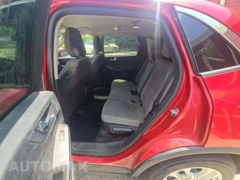 2020 Ford Escape SE – miniatura 13