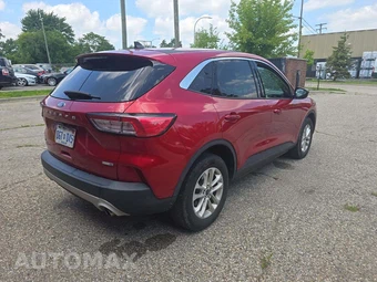 2020 Ford Escape SE – miniatura 3