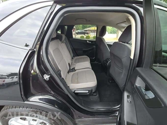 2020 Ford Escape SE – miniatura 13