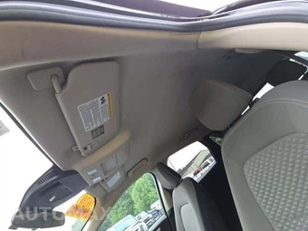 2020 Ford Escape SE – miniatura 8