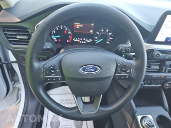 2020 Ford Escape SE – miniatura 10