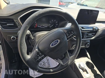 2020 Ford Escape SE – miniatura 10