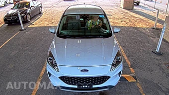2020 Ford Escape SE - miniatura 2