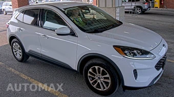 2020 Ford Escape SE - miniatura 3