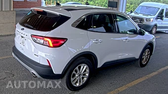 2020 Ford Escape SE - miniatura 4
