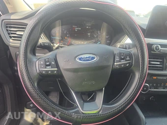 2020 Ford Escape SE - miniatura 10