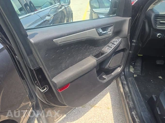2020 Ford Escape SE - miniatura 9