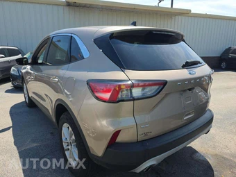 2020 Ford Escape SE – miniatura 2
