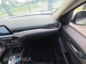 2020 Ford Escape SEL – miniatura 19