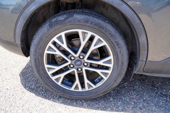 2020 Ford Escape SEL - miniatura 13
