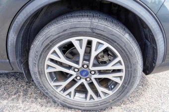 2020 Ford Escape SEL - miniatura 7