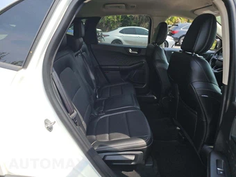 2020 Ford Escape SEL – miniatura 16