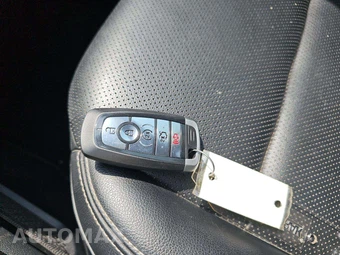 2020 Ford Escape SEL – miniatura 8