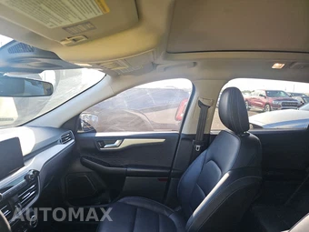 2020 Ford Escape SEL – miniatura 17