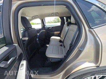 2020 Ford Escape SEL – miniatura 10