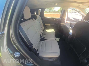 2020 Ford Escape SEL – miniatura 13