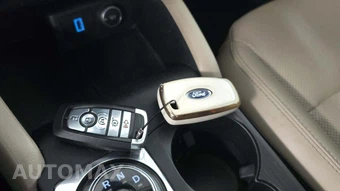 2020 Ford Escape SEL - miniatura 21