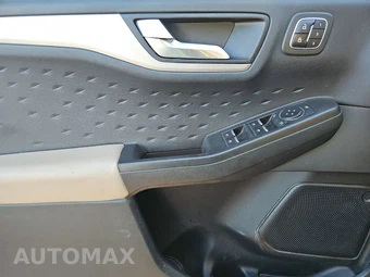 2020 Ford Escape SEL - miniatura 9