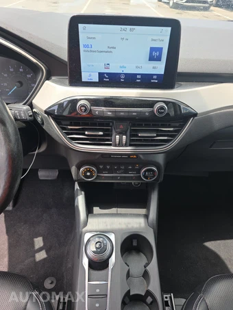 2020 Ford Escape SEL – miniatura 11