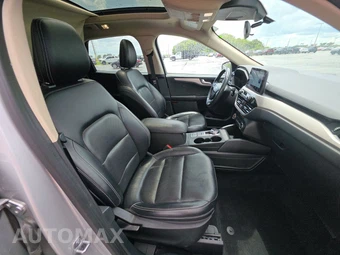 2020 Ford Escape SEL – miniatura 8