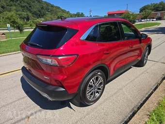 2020 Ford Escape SEL - miniatura 3