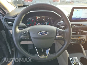 2020 Ford Escape SEL – miniatura 10
