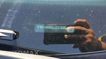 2020 Ford Escape SEL - miniatura 21