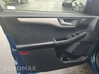 2020 Ford Escape SEL - miniatura 9